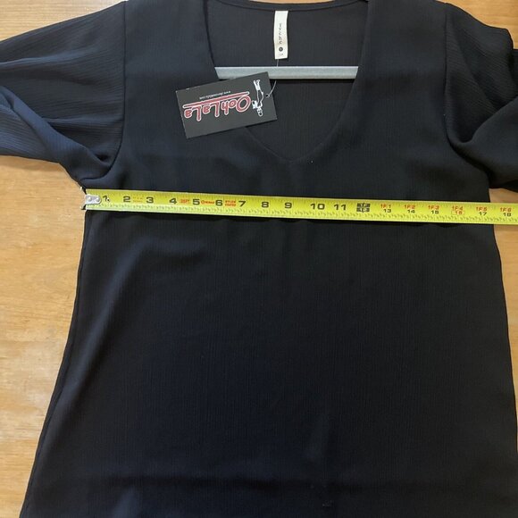 Tyche Black Balloon Sleeve V Neck Womens Blouse Sz S NWT whimseygoth - Picture 8 of 10